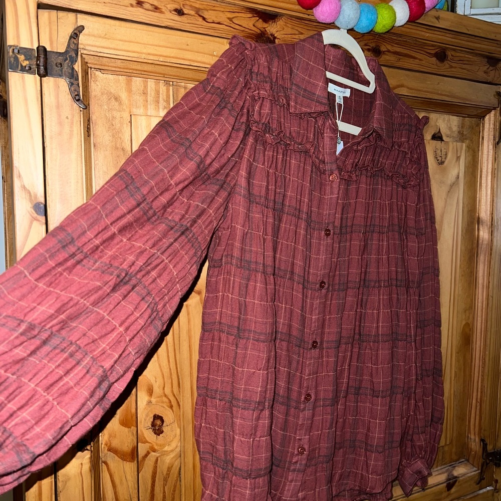 Max Studio lightweight flannel. SZ. M. NWT. - Picture 4 of 6